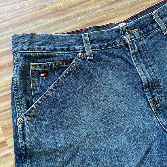 Tommy Hilfiger Women's Carpenter Jean Shorts Vintage Y2K Blue Denim Size 16 - Picture 2 of 9